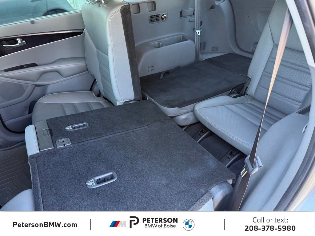 Used 2016 Silver Kia EX image 18