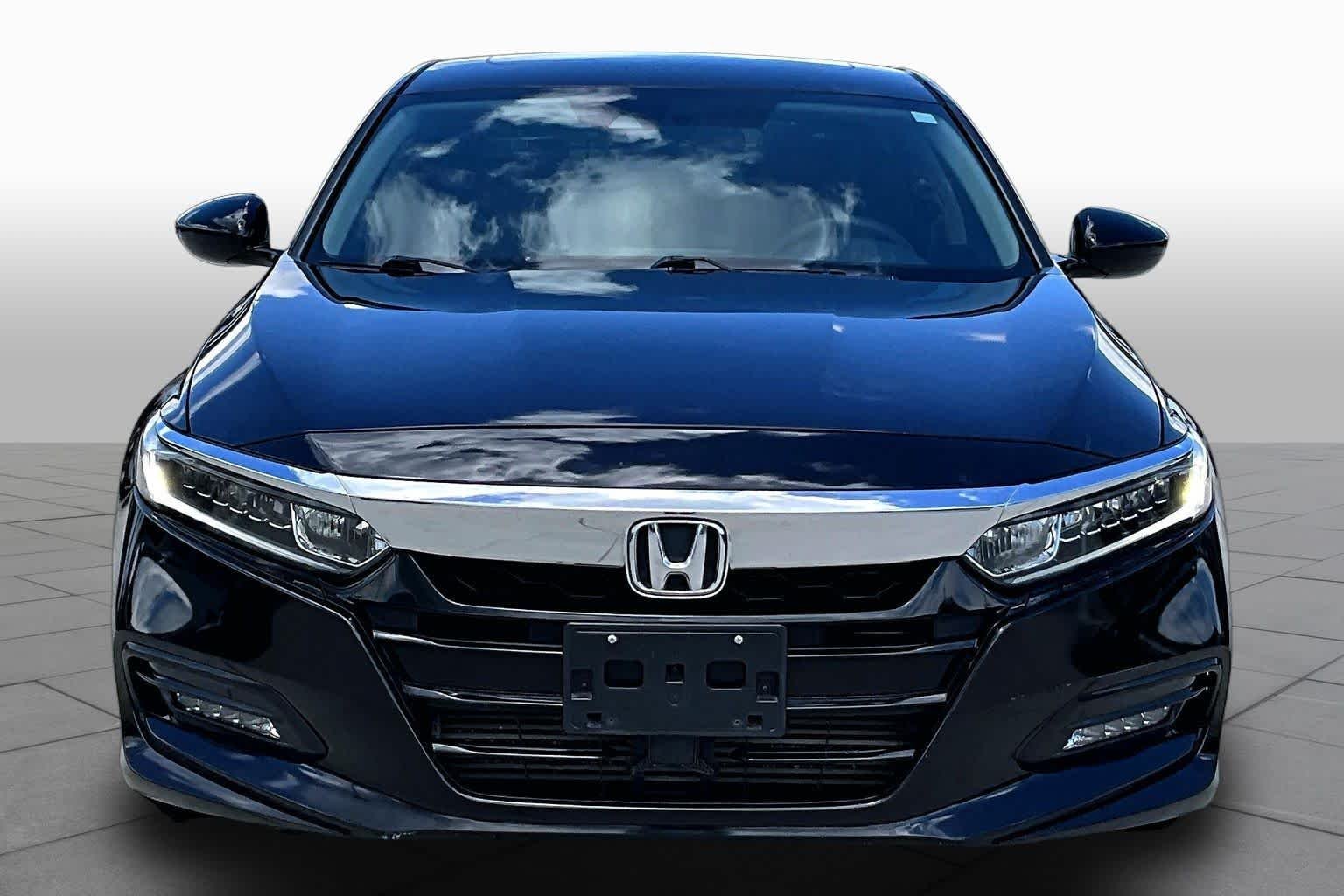 Used 2020 Crystal Black Pearl Honda EX image 4