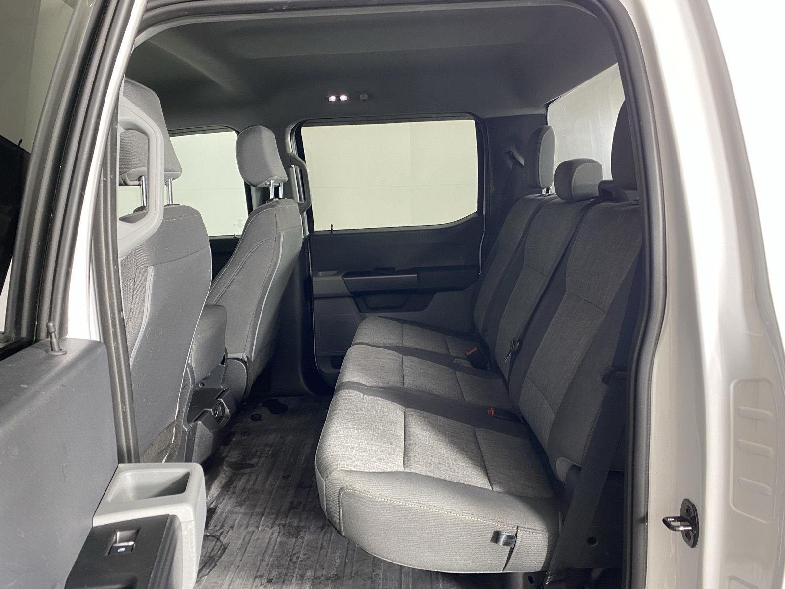 Used 2023 Oxford White Ford XL image 19
