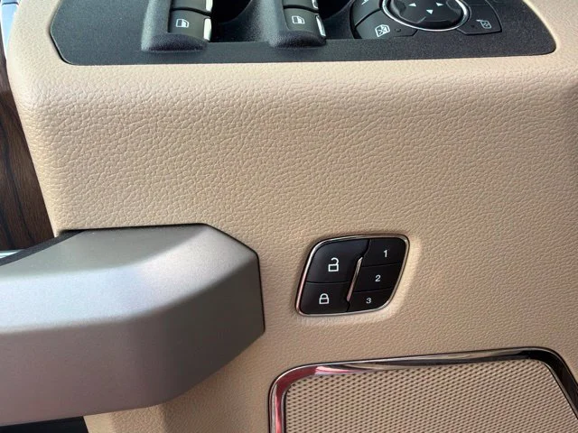 Used 2018 Red Ford Lariat image 13