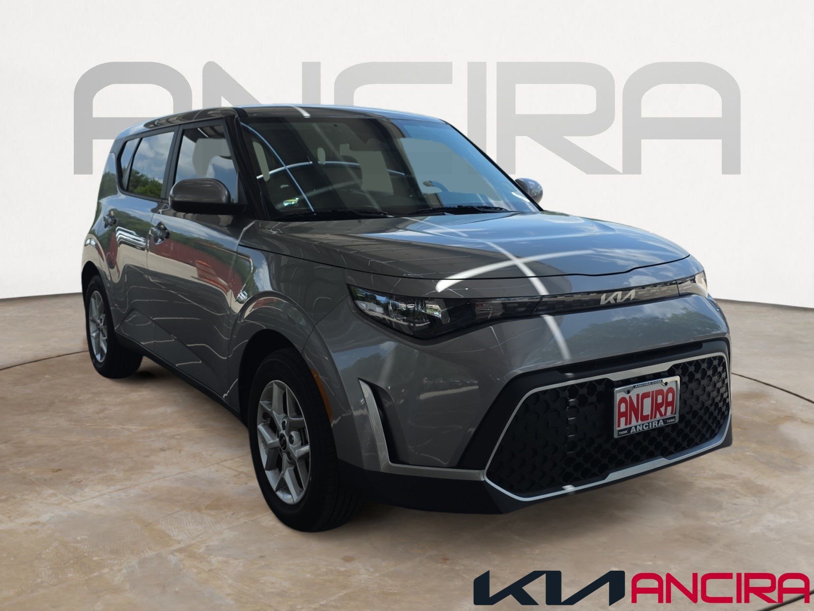 Certified Used 2025 Steel Gray Kia LX image 1