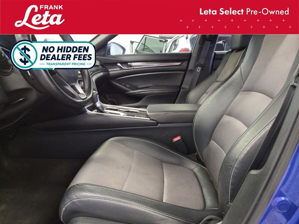 Used 2019 Still Night Pearl Honda  image 14