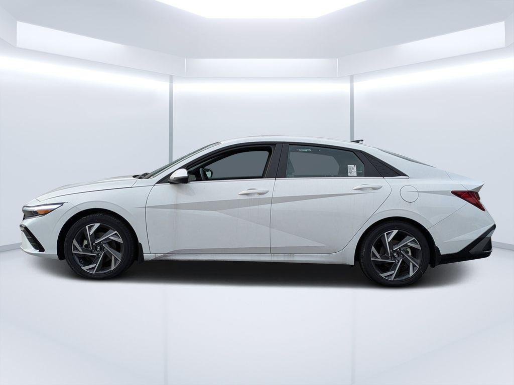 New 2025 White Hyundai Limited image 6