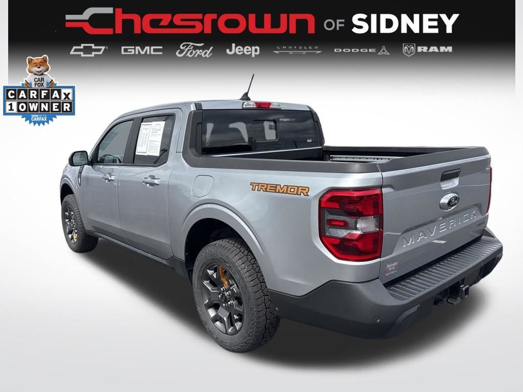 Used 2024 Silver Metallic Ford Lariat image 3
