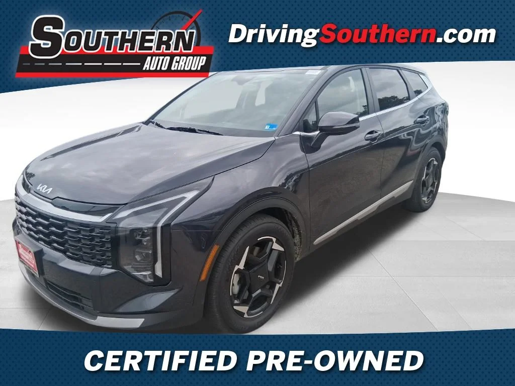 Used 2026 White Kia EX image 1