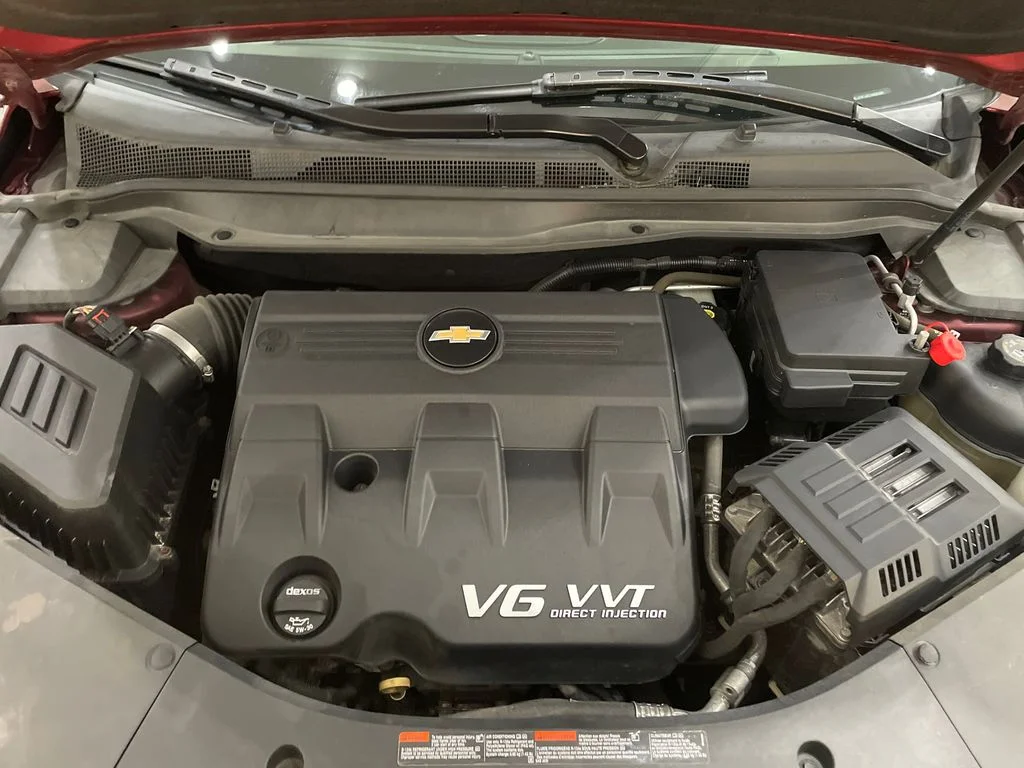 Used 2016 Siren Red Tintcoat Chevrolet LTZ image 31
