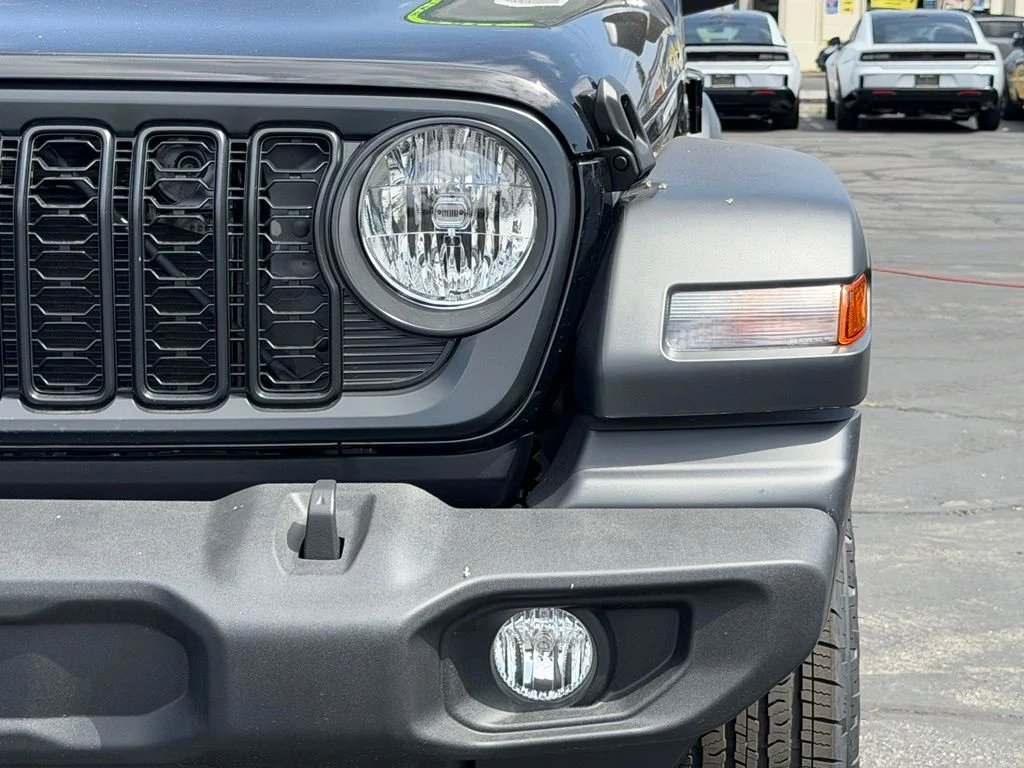 New 2026 Black Clear-Coat Exterior Paint Jeep Sport image 13