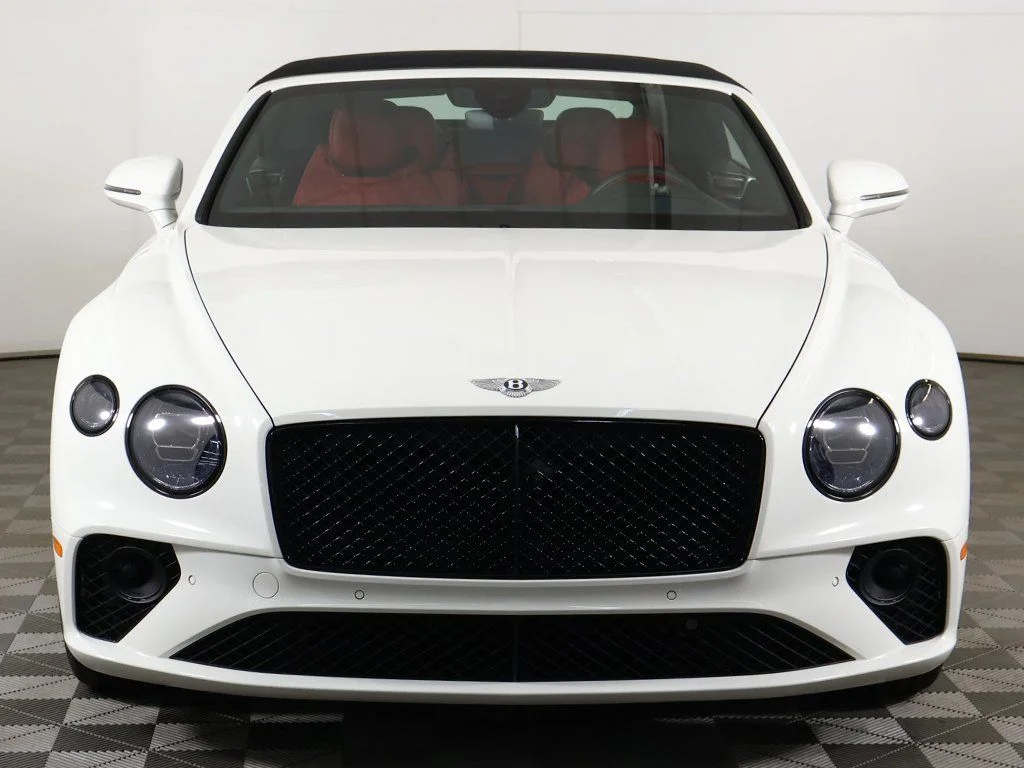 2023 Bentley Continental GTC Azure - Photo 14