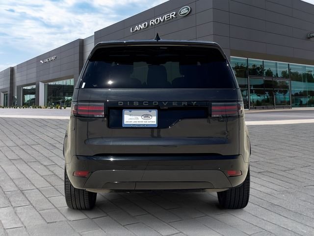 Certified Used 2025 Gray Land Rover Dynamic SE image 4