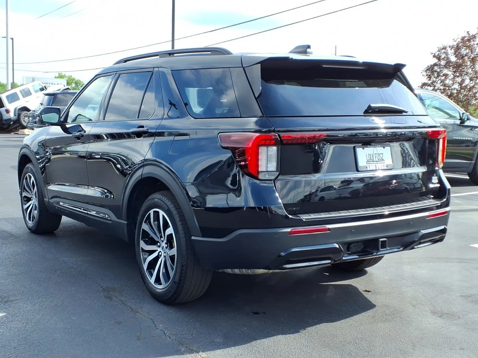Used 2025 Black Metallic Ford ST-Line image 5
