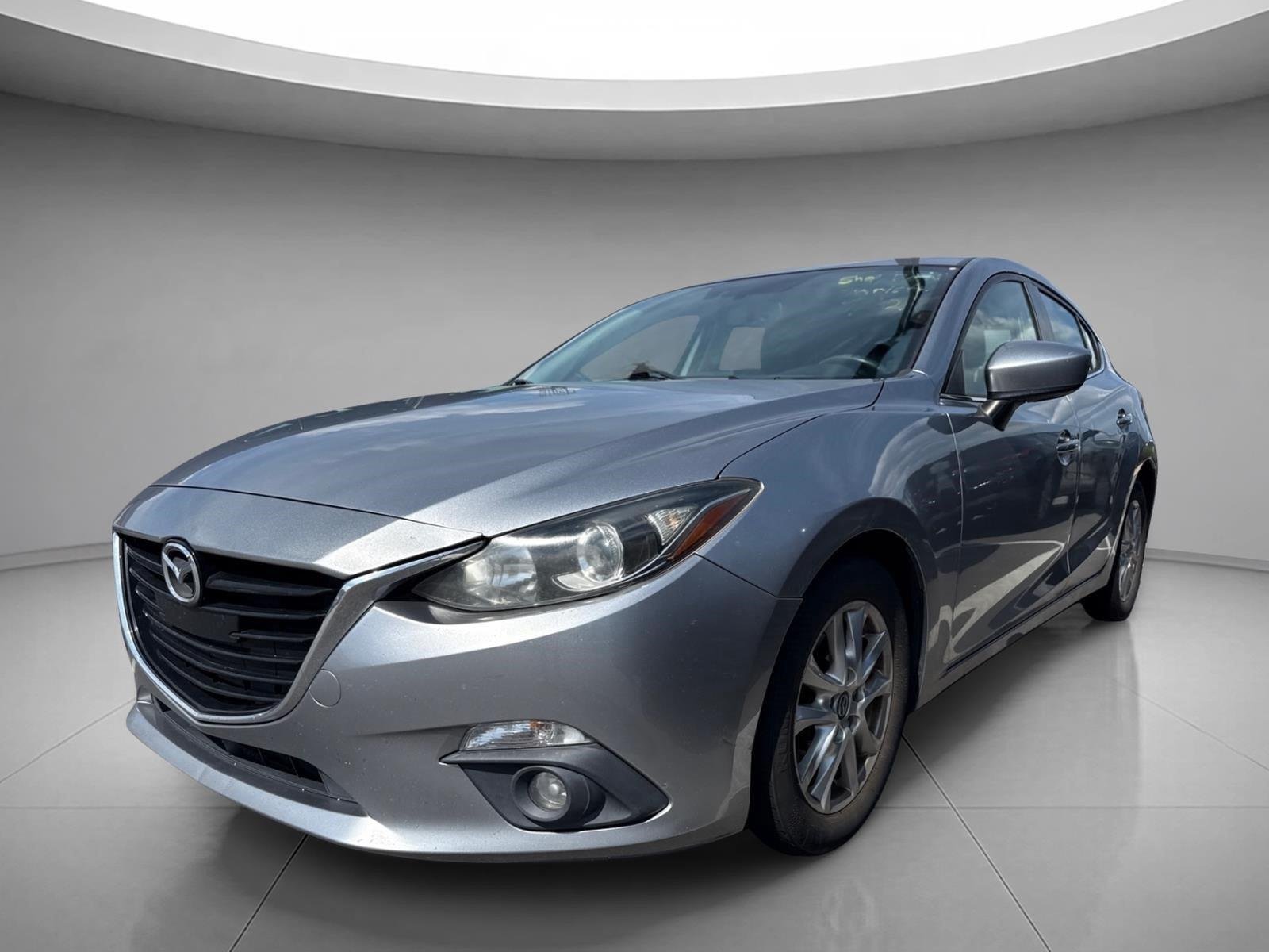 Used 2016 Liquid Silver Metallic Mazda i Grand Touring image 1