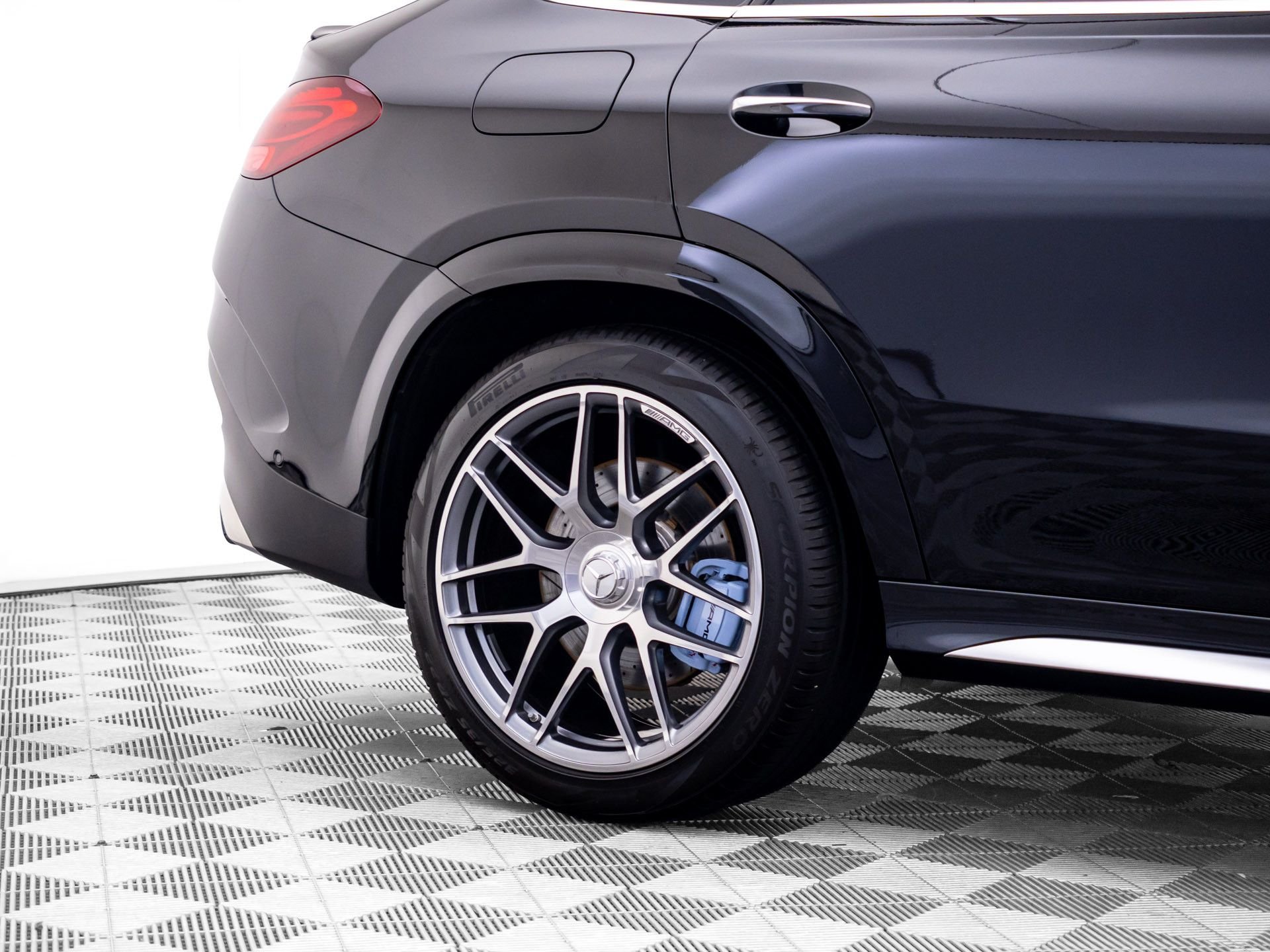 Used 2025 Black Mercedes-Benz GLE 63 S AMG® image 35