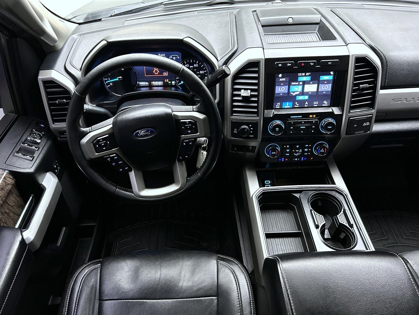 Used 2019 Gray Ford Lariat image 14