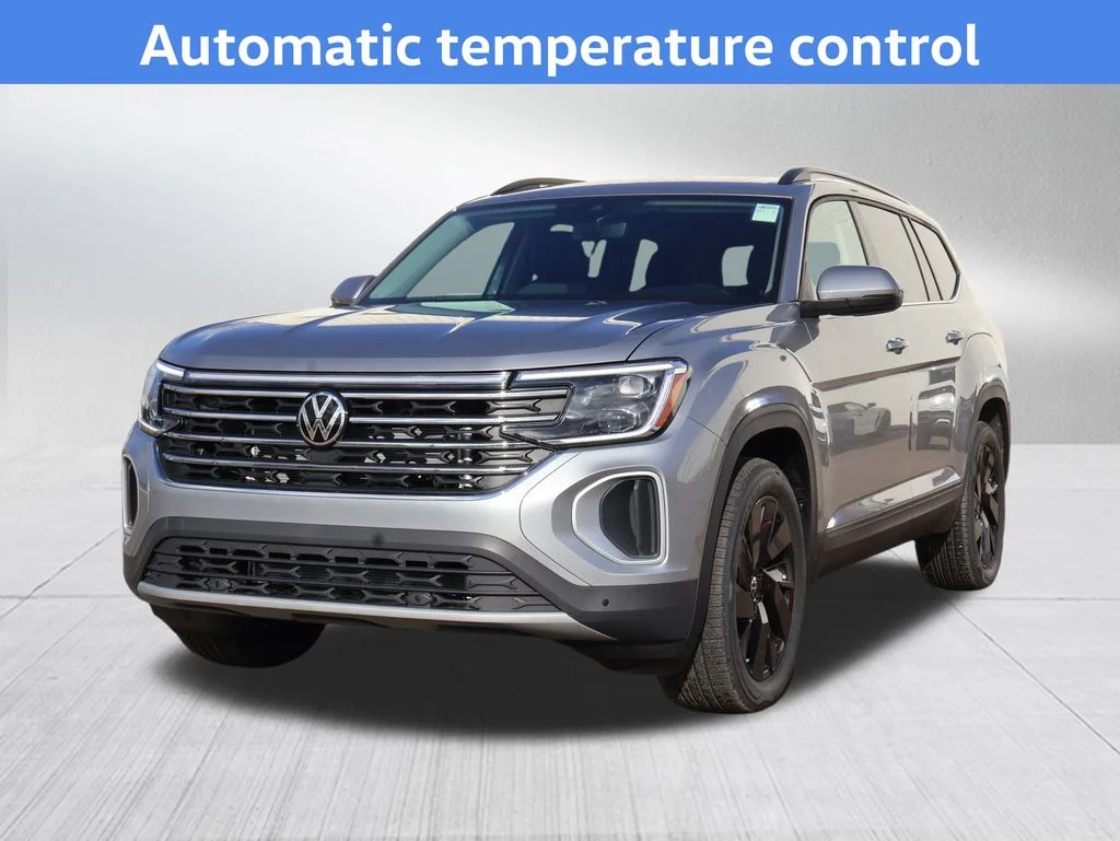 New 2026 Silver Volkswagen 2.0T SE w/Technology image 6