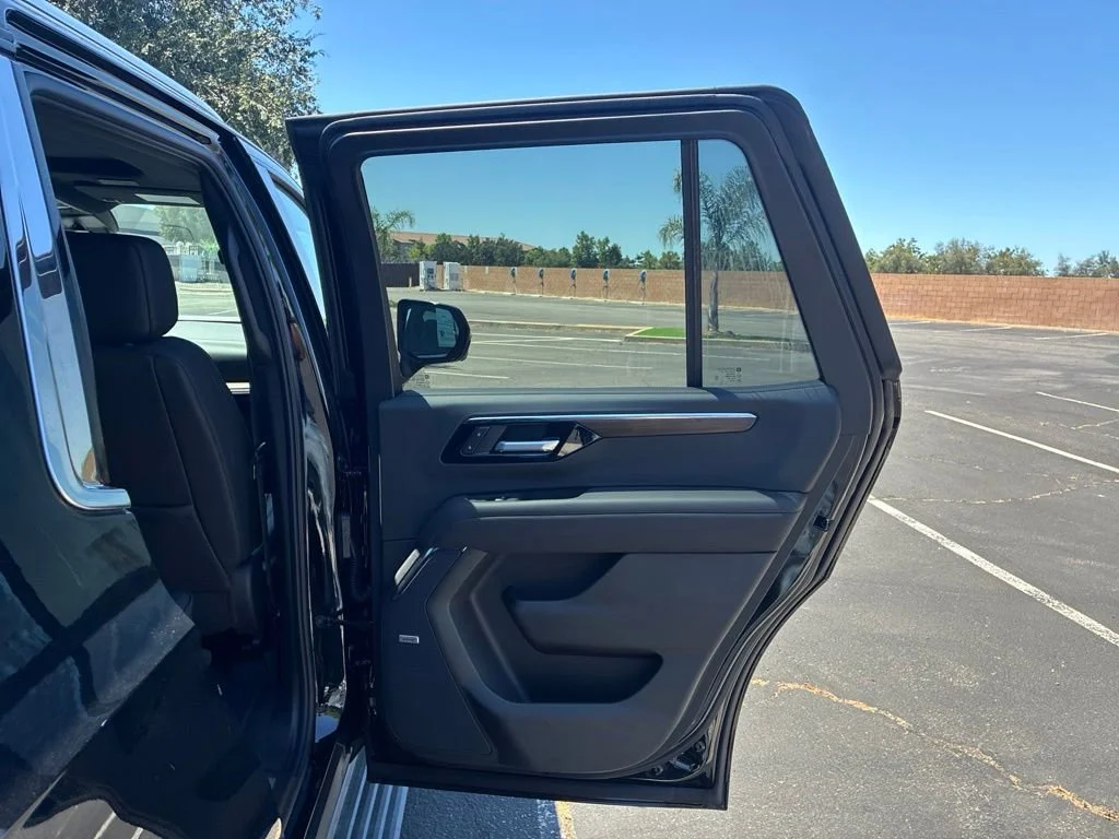 New 2026 Black Chevrolet High Country image 23