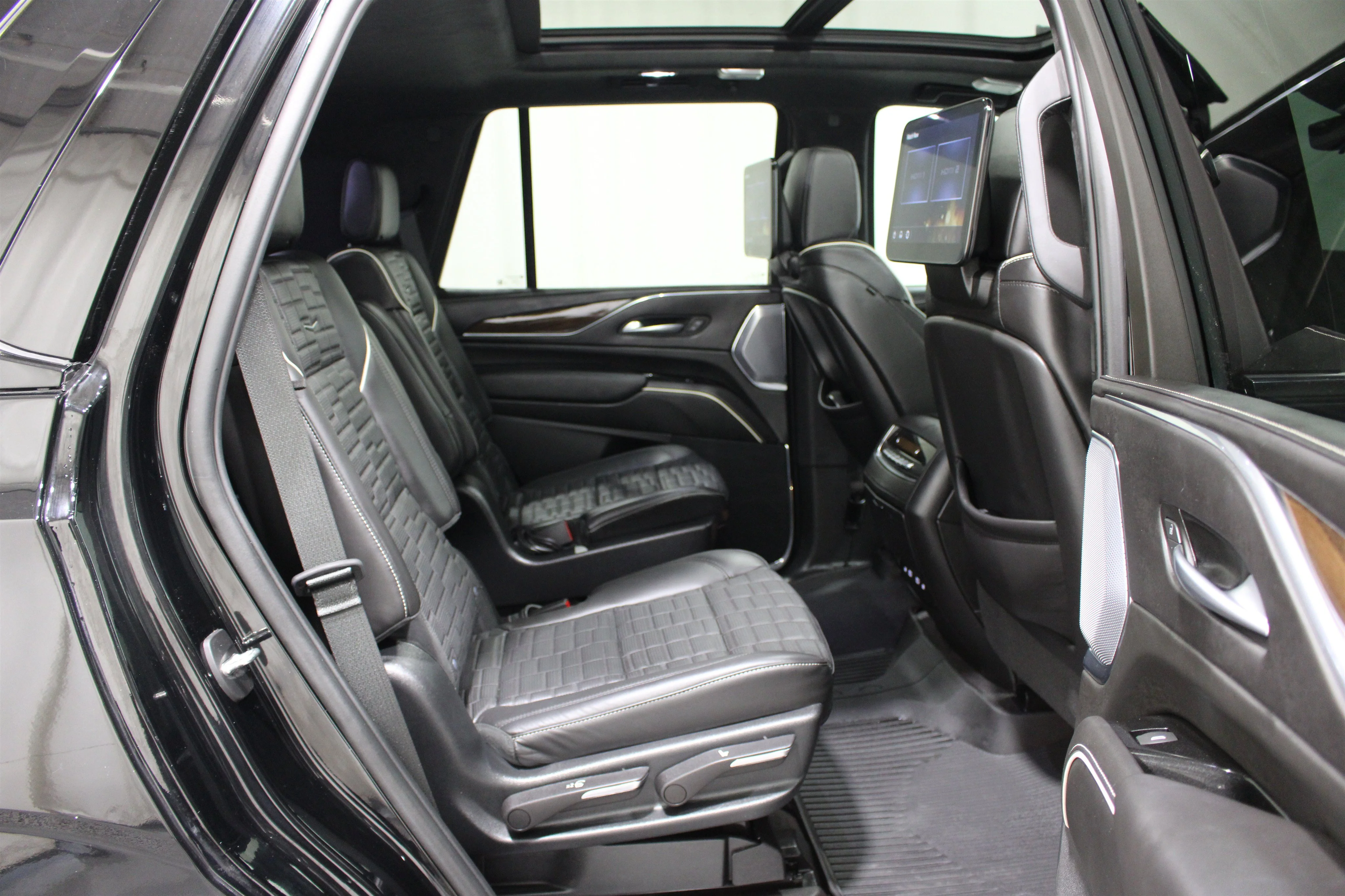 2023 Cadillac Escalade Sport Platinum - Photo 29