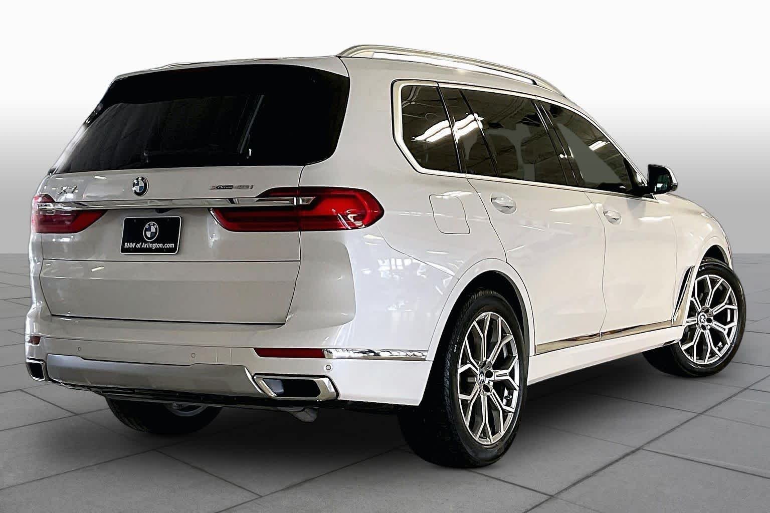 Used 2020 Mineral White Metallic BMW xDrive40i image 12