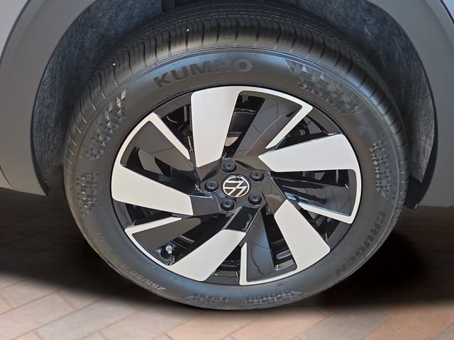New 2026 Gray Volkswagen SE w/Technology image 4