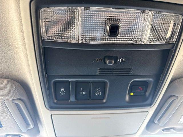 Certified Used 2022 MAGNETIC GRAY MET. Toyota  image 30