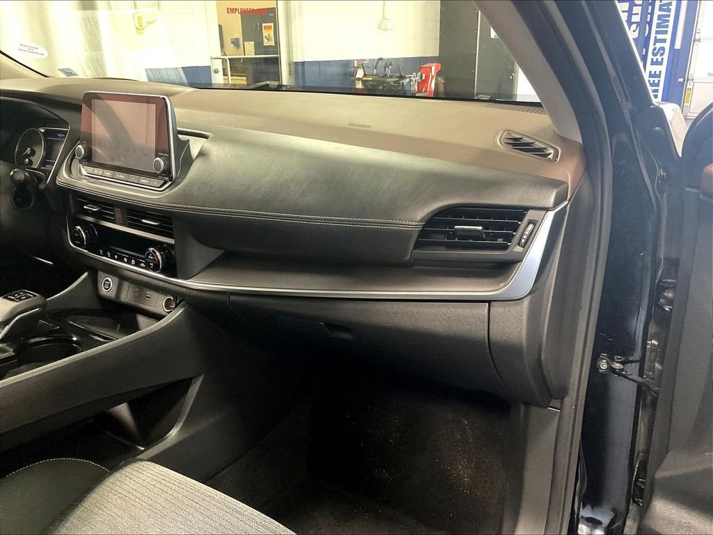 Used 2023 Black Nissan SV image 13