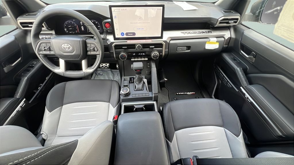 2026 Toyota Tacoma TRD Sport - Photo 10