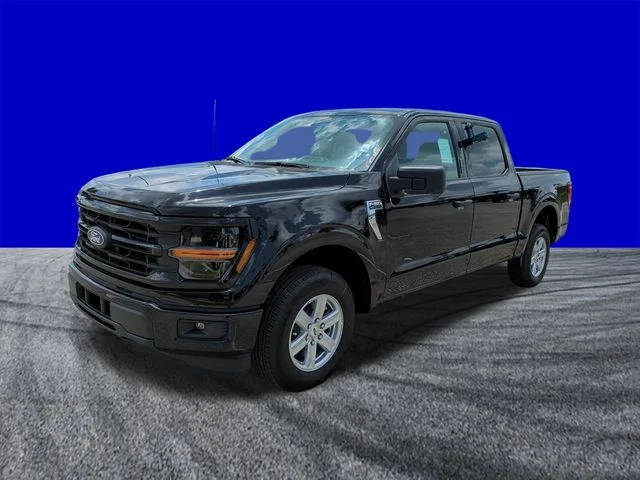 New 2026 Agate Black Metallic Ford XLT image 8