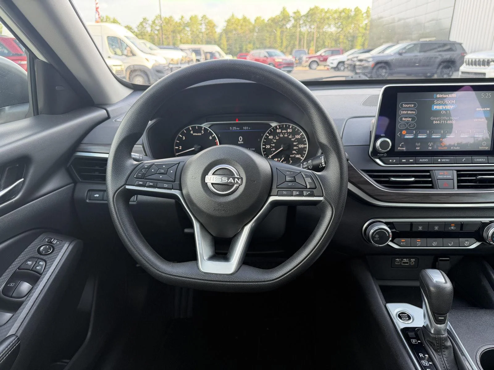 Used 2025 Glacier White Nissan SV image 8
