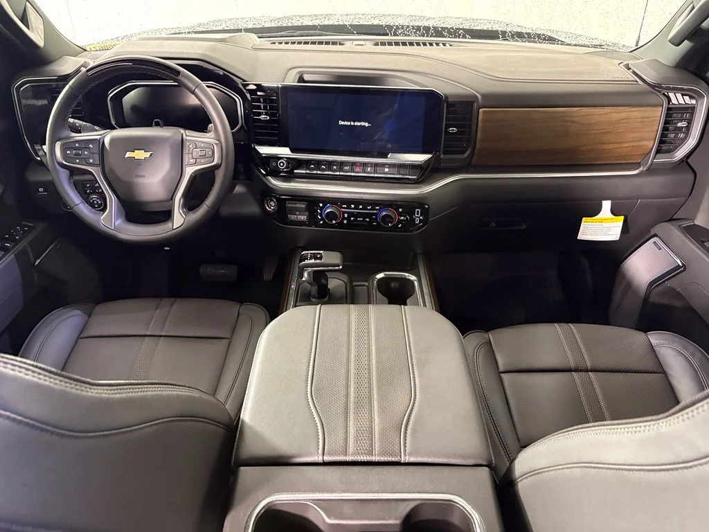 New 2026 Black Chevrolet High Country image 37