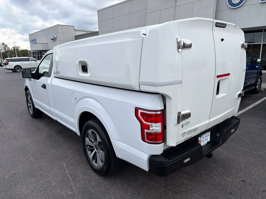 Used 2018 Oxford White Ford XL image 3