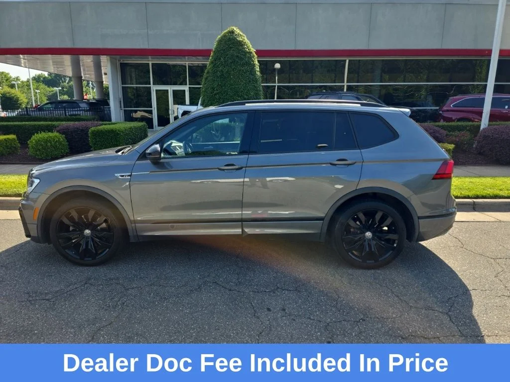 2020 Volkswagen Tiguan 2.0T SE R-Line Black 4WD's photo