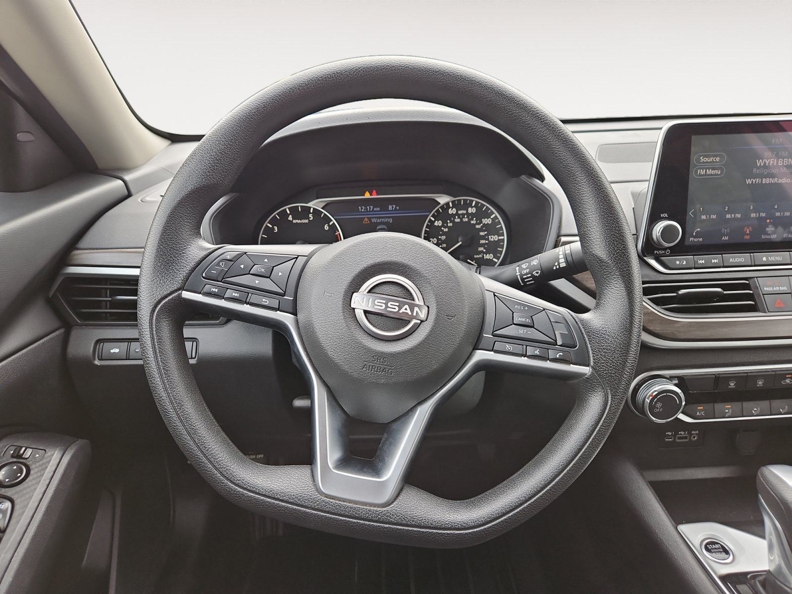 Used 2025 Red Nissan 2.5 SV image 12