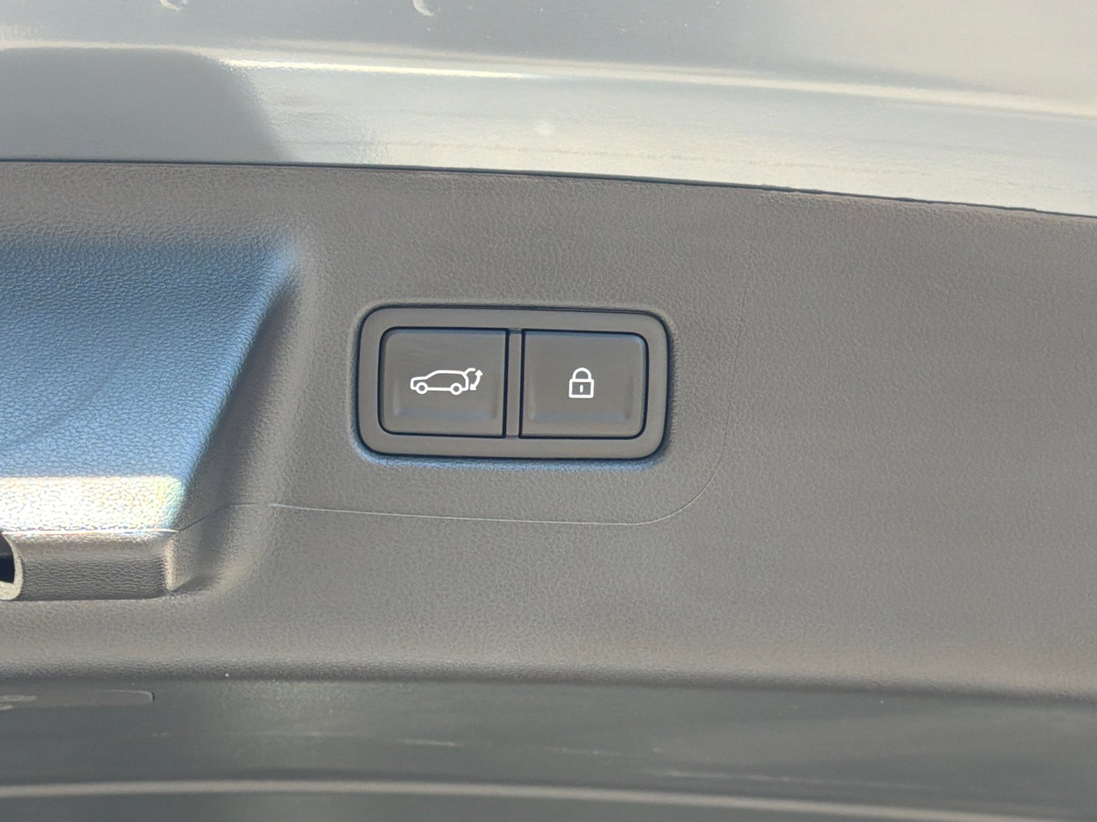 New 2026 Ecotronic Gray Hyundai Limited 7P image 13