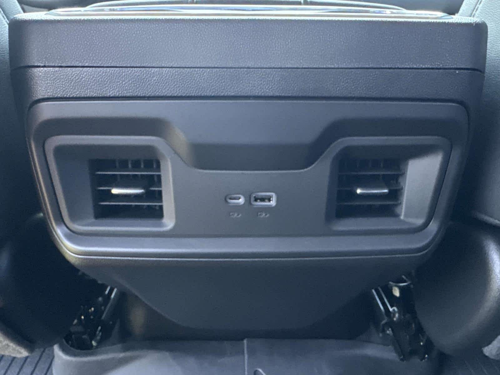 2026 Chevrolet Silverado 1500 RST - Photo 9