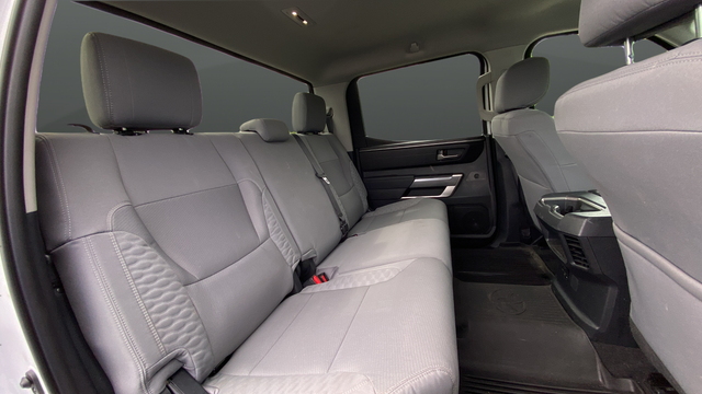 Used 2024 Ice Cap Toyota SR5 image 23