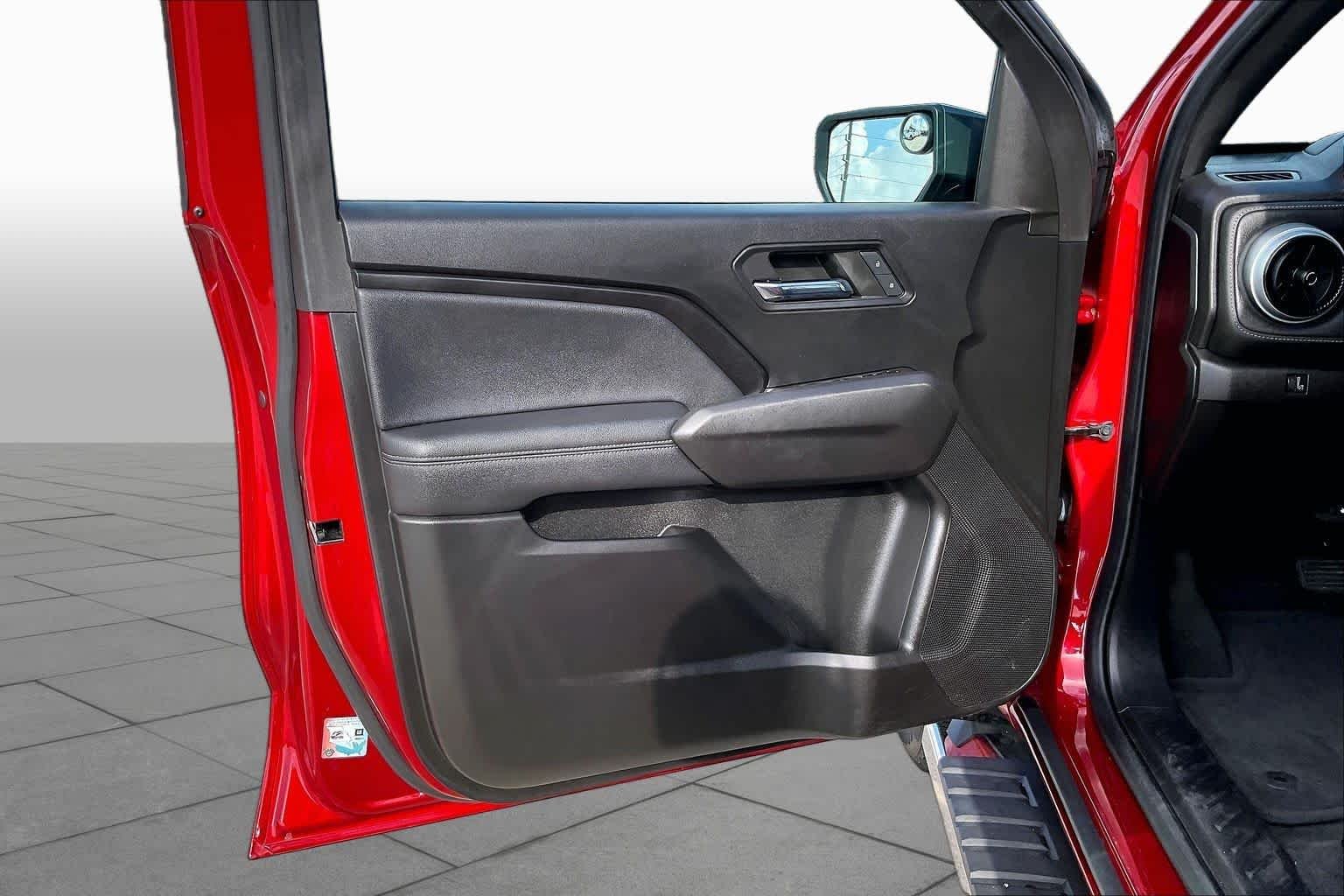Used 2023 Radiant Red Tintcoat Chevrolet 2WD LT image 18