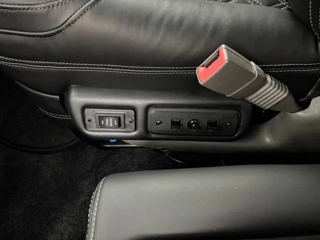 2026 GMC Savana Cargo Work Van - Photo 37
