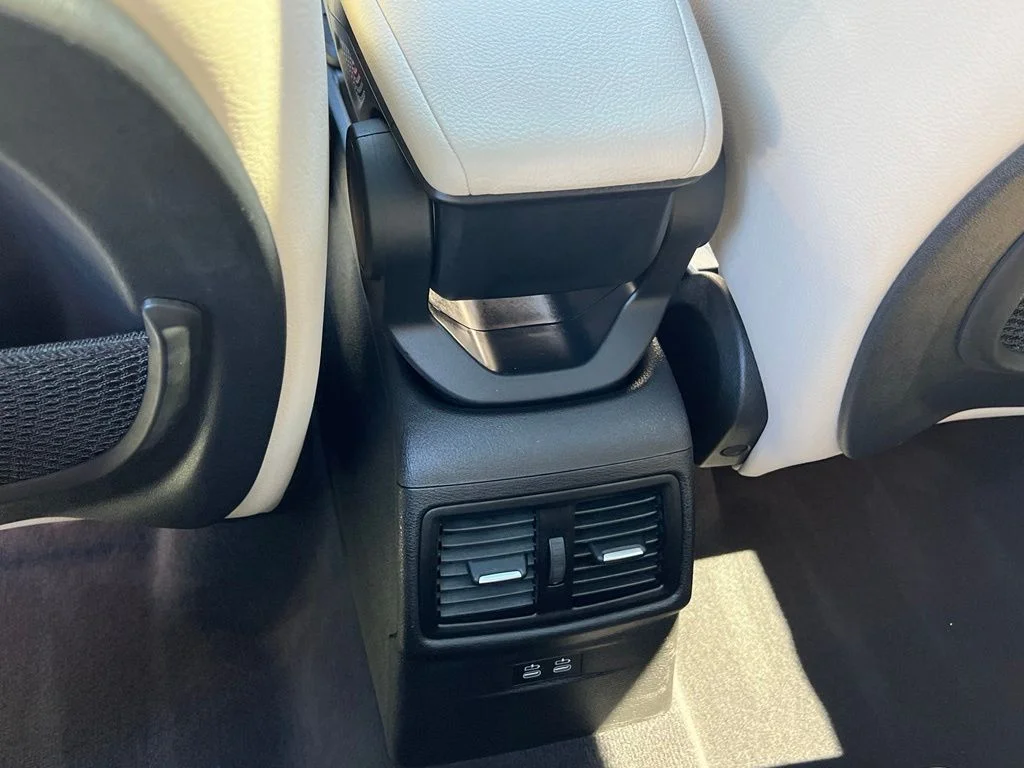 2020 BMW X1 28i - Photo 17