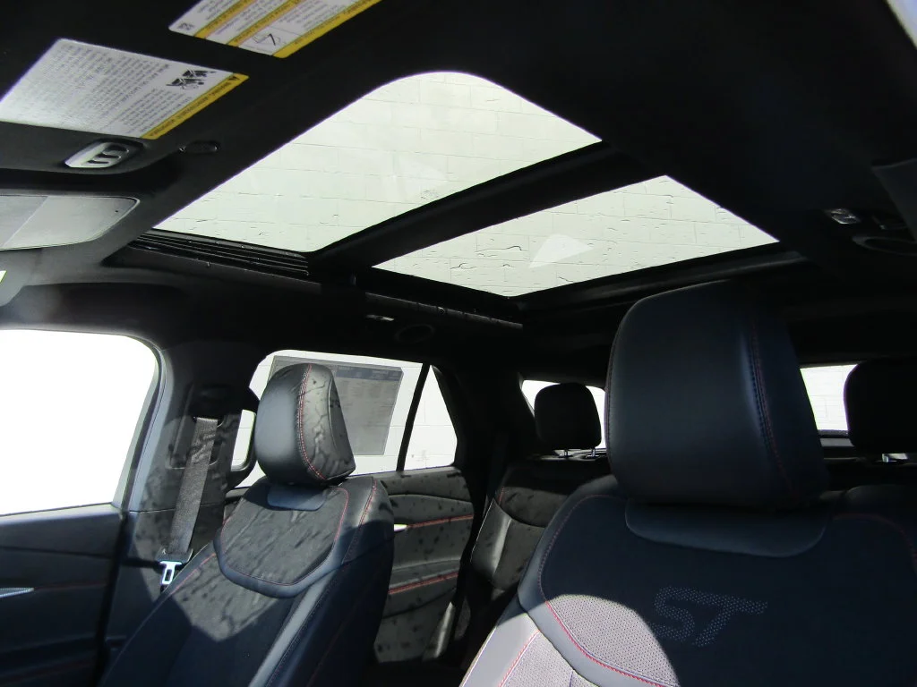 New 2027 Vapor Blue Metallic Ford ST image 4