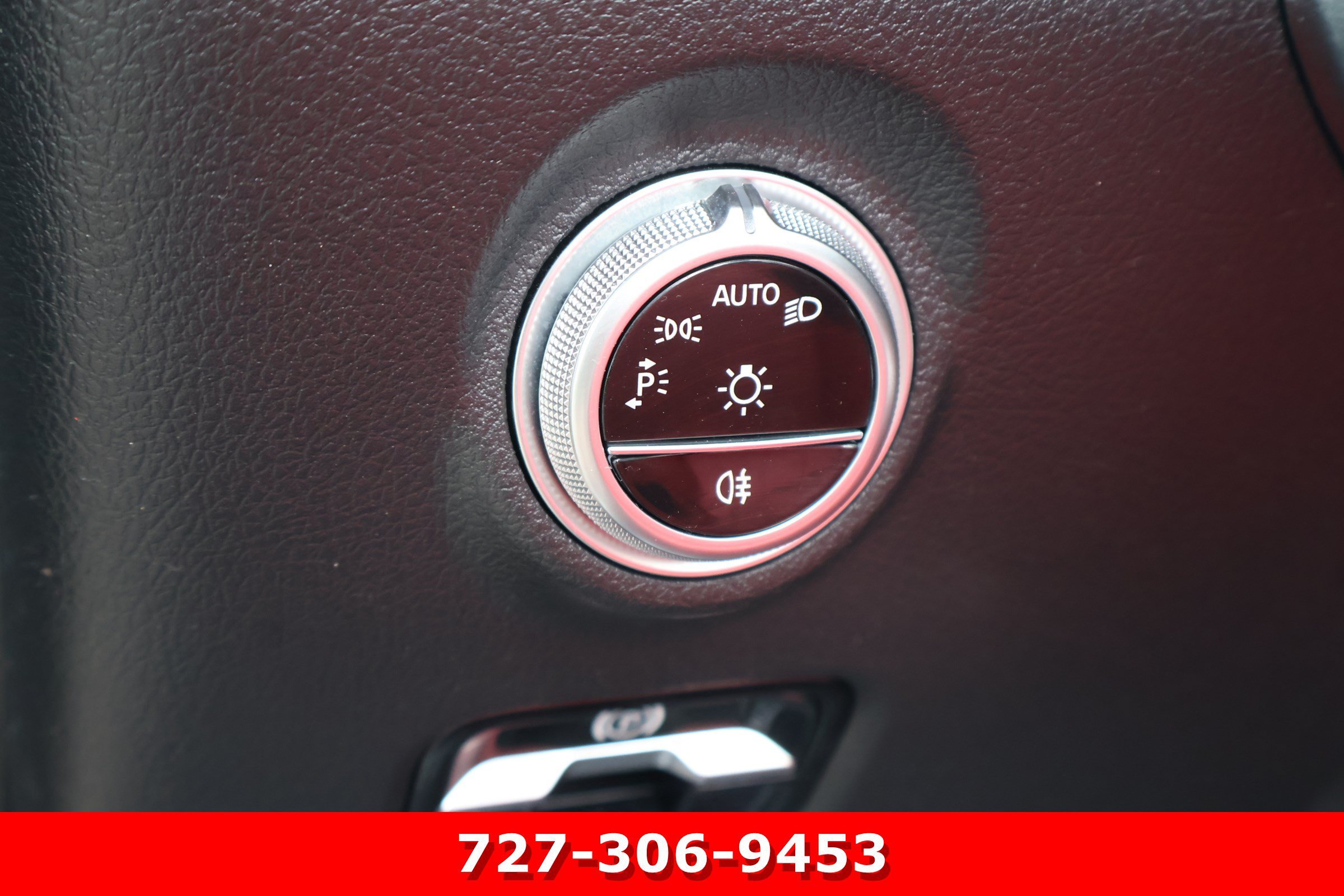 Certified Used 2024 Graphite Gray Metallic Mercedes-Benz CLE 300 image 22