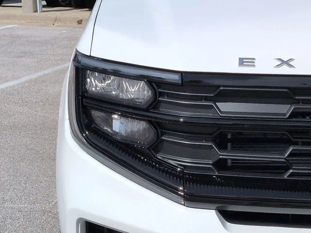 New 2026 Star White Metallic Tri-Coat Ford Active image 10