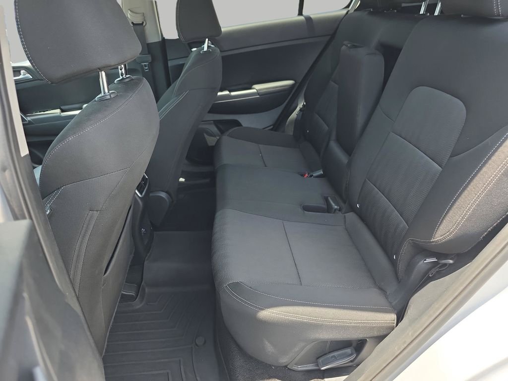 Used 2022 Sparkling Silver Kia LX image 29