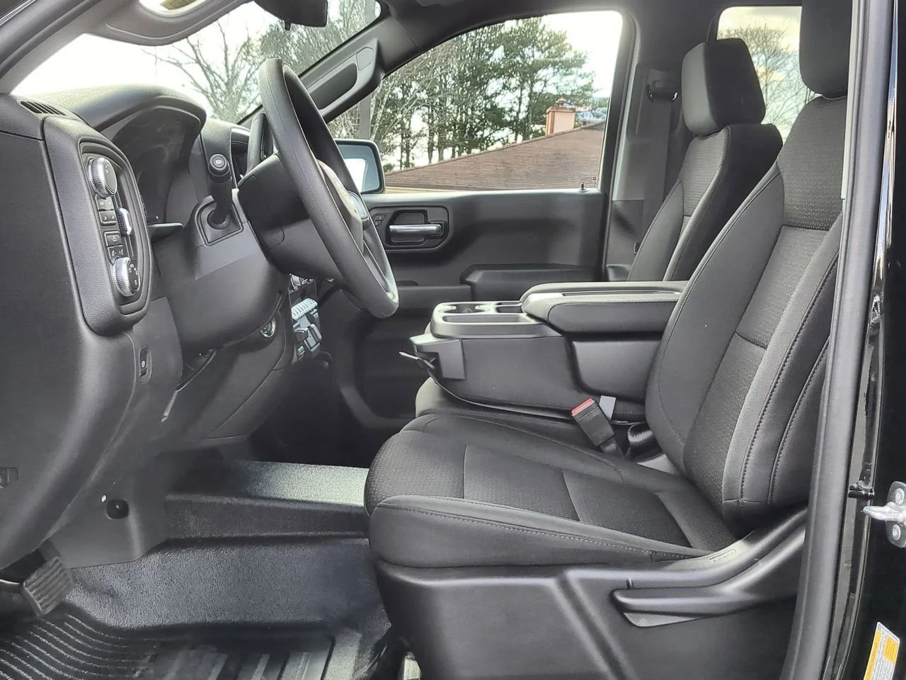 New 2026 Onyx Black GMC Pro image 18