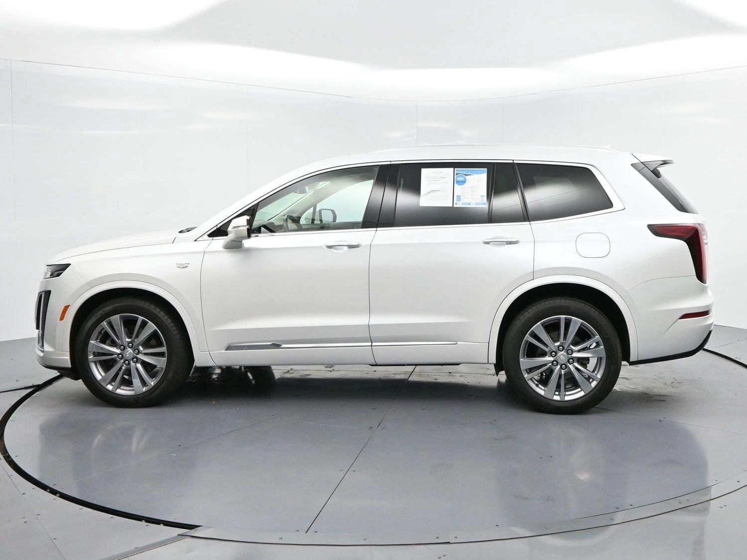 Used 2024 Crystal White Tricoat Cadillac Premium Luxury image 4