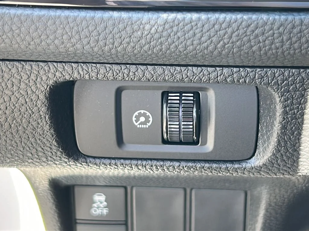 Used 2025 White Honda Sport image 18