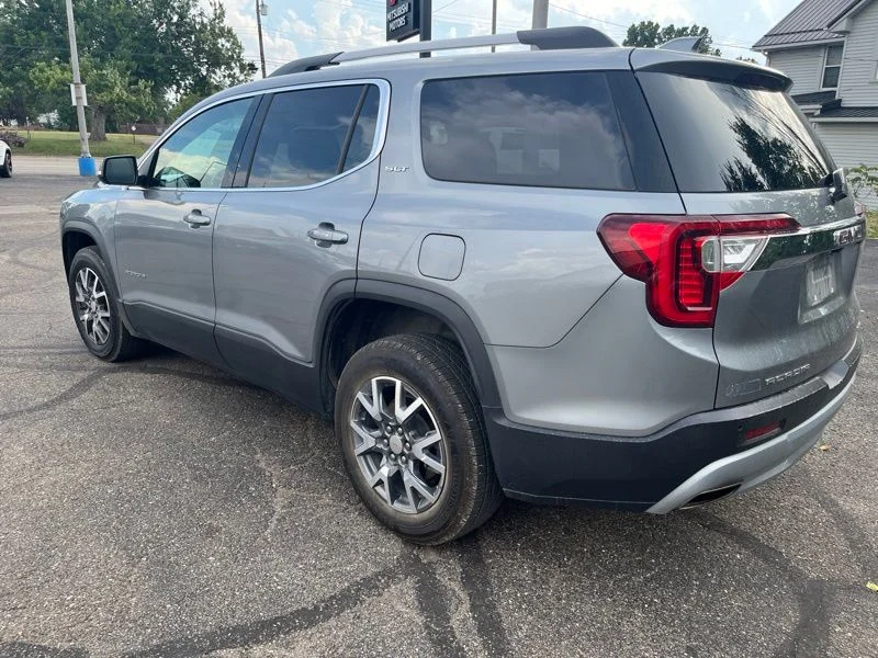 Used 2023 Silver GMC SLT image 7