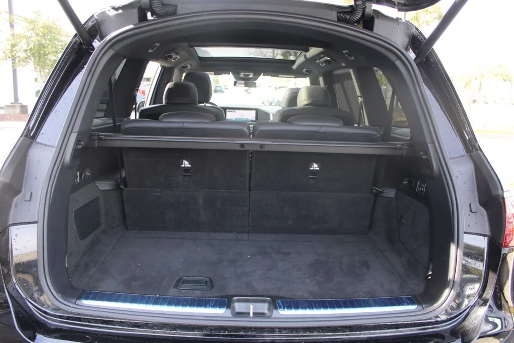Certified Used 2025 Obsidian Black Metallic Mercedes-Benz GLS 580 image 42