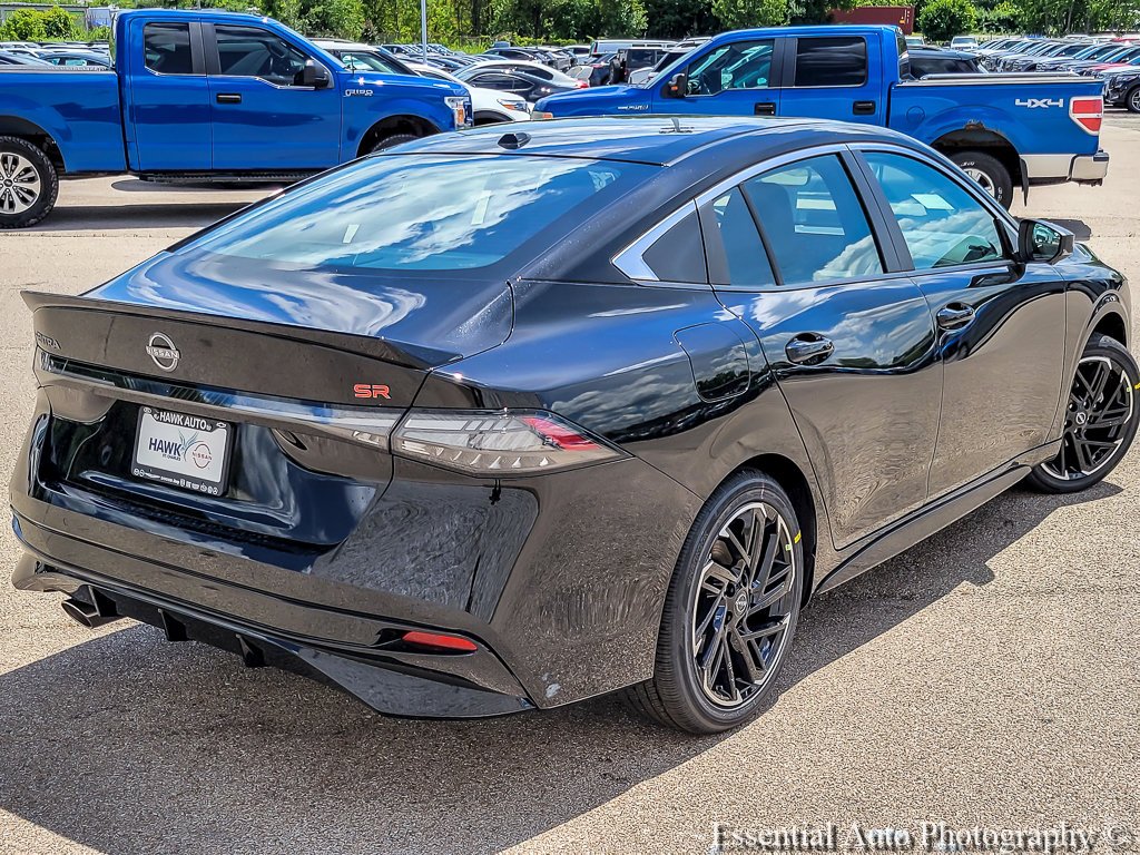 New 2026 Super Black Nissan SR image 7