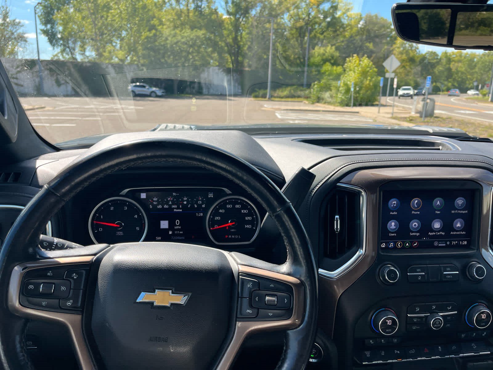 Used 2022 Northsky Blue Metallic Chevrolet High Country image 8