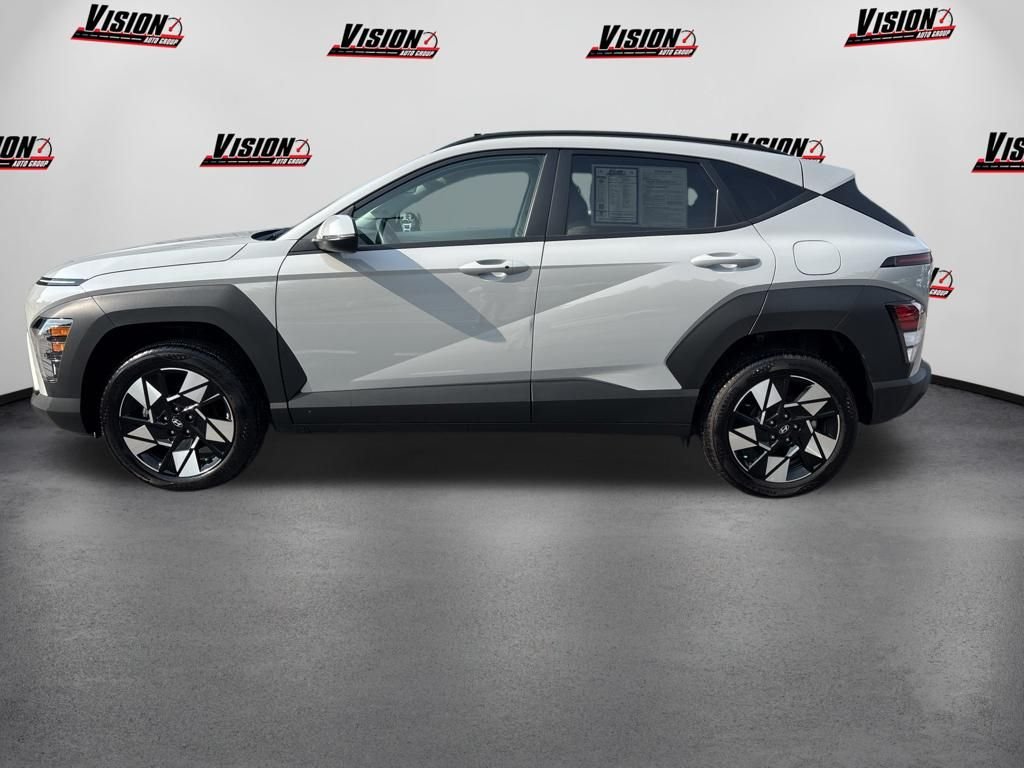 Used 2024 Gray Hyundai SEL image 8