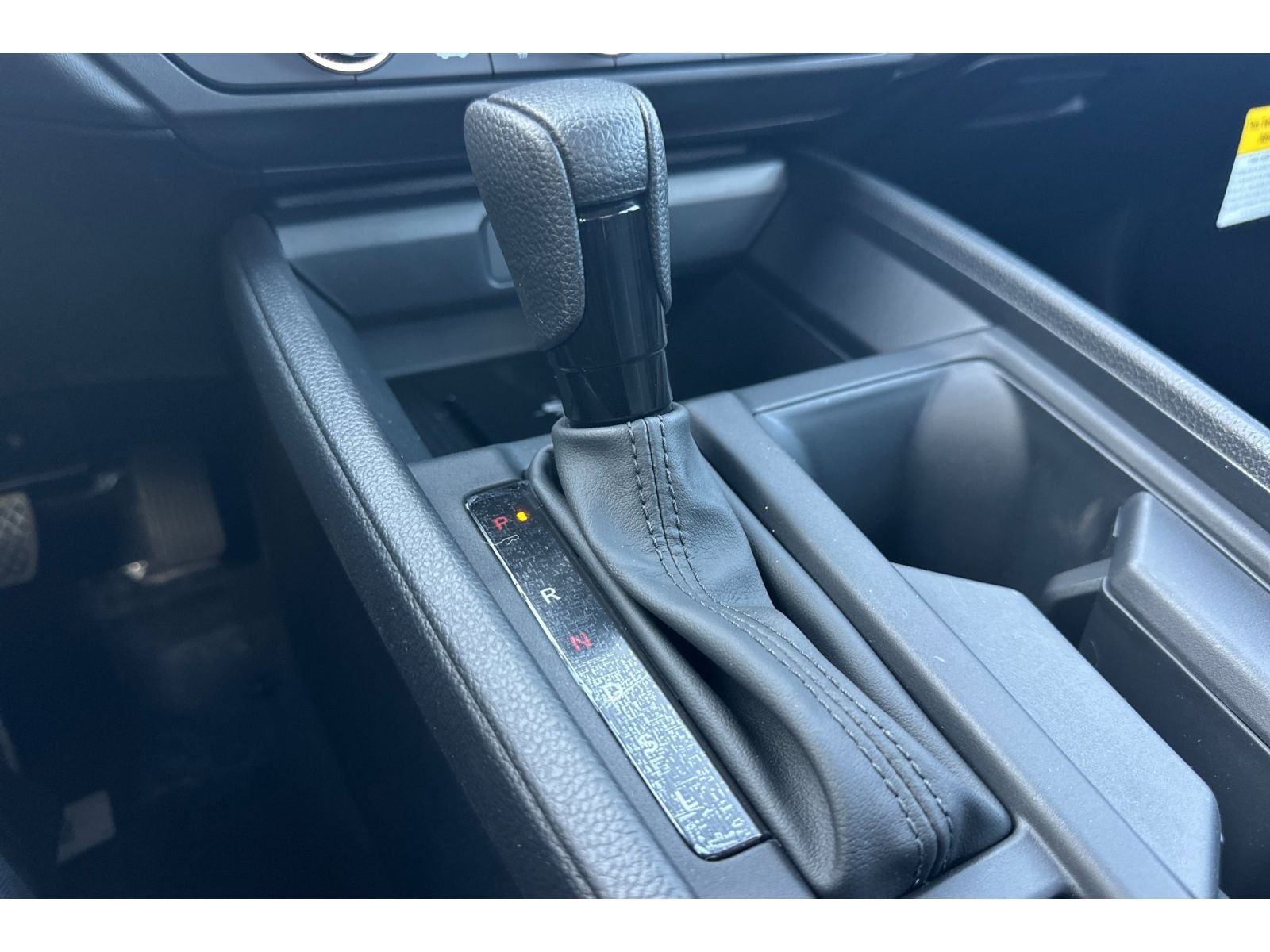 New 2026 Solar Silver Metallic Honda LX image 45